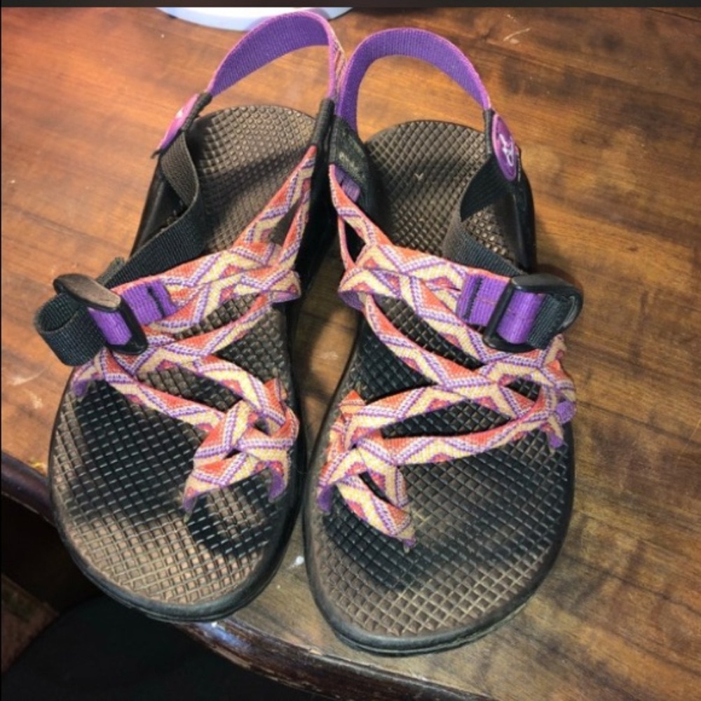 woman’s chacos